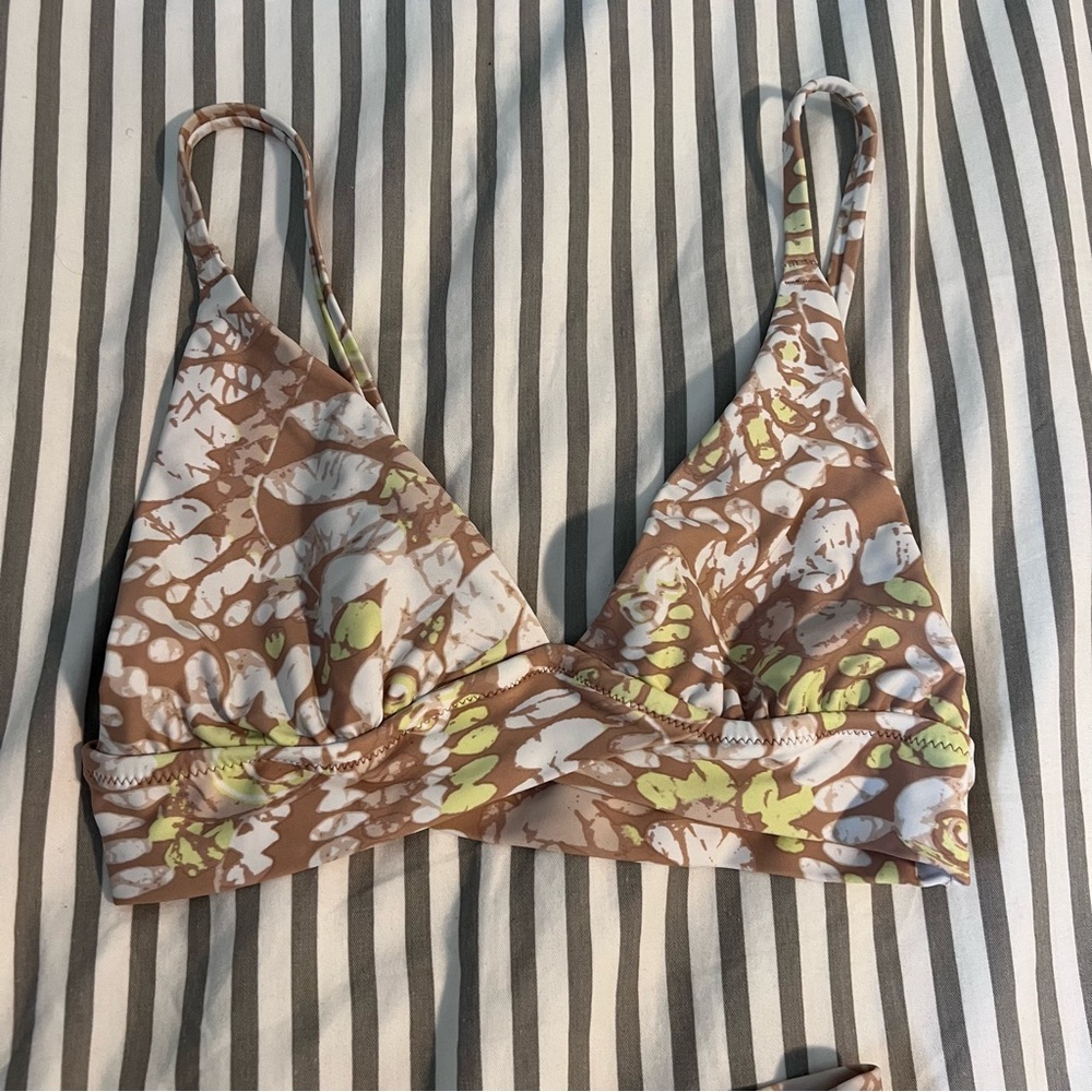 Aerie High Rise Crossover Bikini SET - Picture 3 of 9